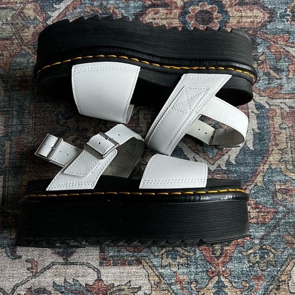 DR MARTEN sandals - Picture 3 of 8